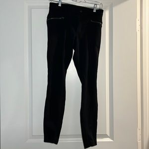 Athleta Black Pants RN#54023